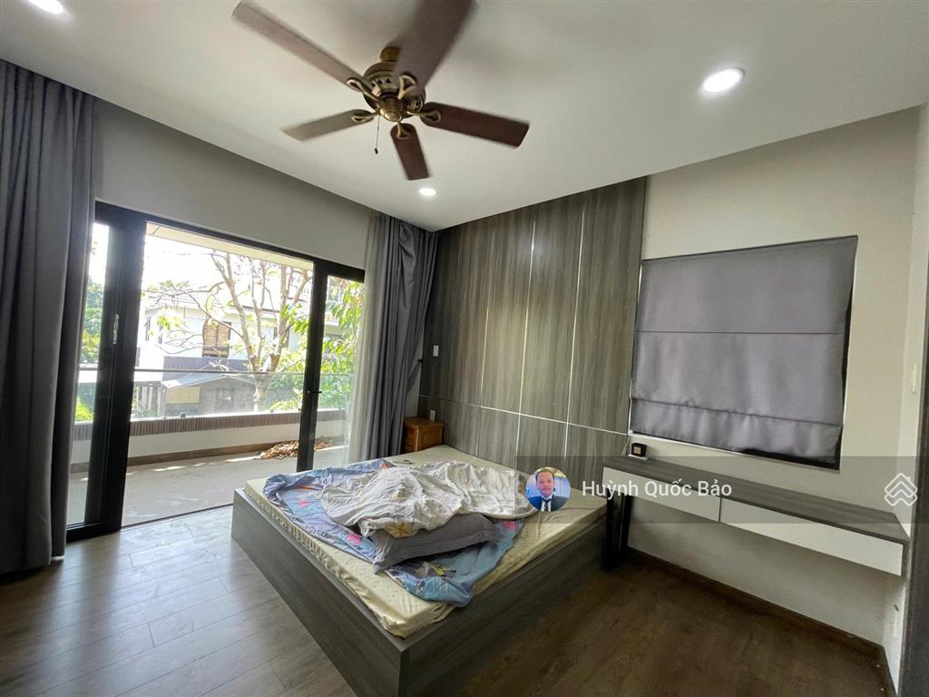 Bán bt căn góc 2 mặt tiền valora kikyo c22 dt278m2, view sông và công viên cực đẹp  giá chỉ 31 tỷ