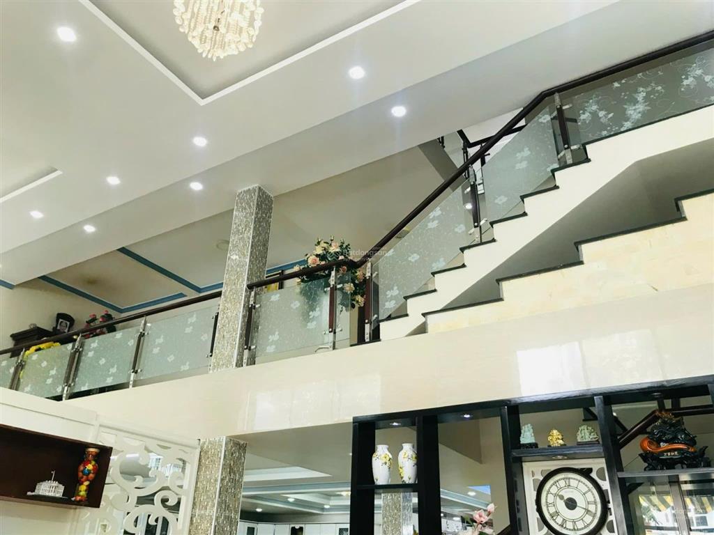 Bán biệt thự mega ruby, 23 tỷ, 185m², 4pn, 4wc, giá tốt! đang có dòng tiền 35tr/tháng/4 năm