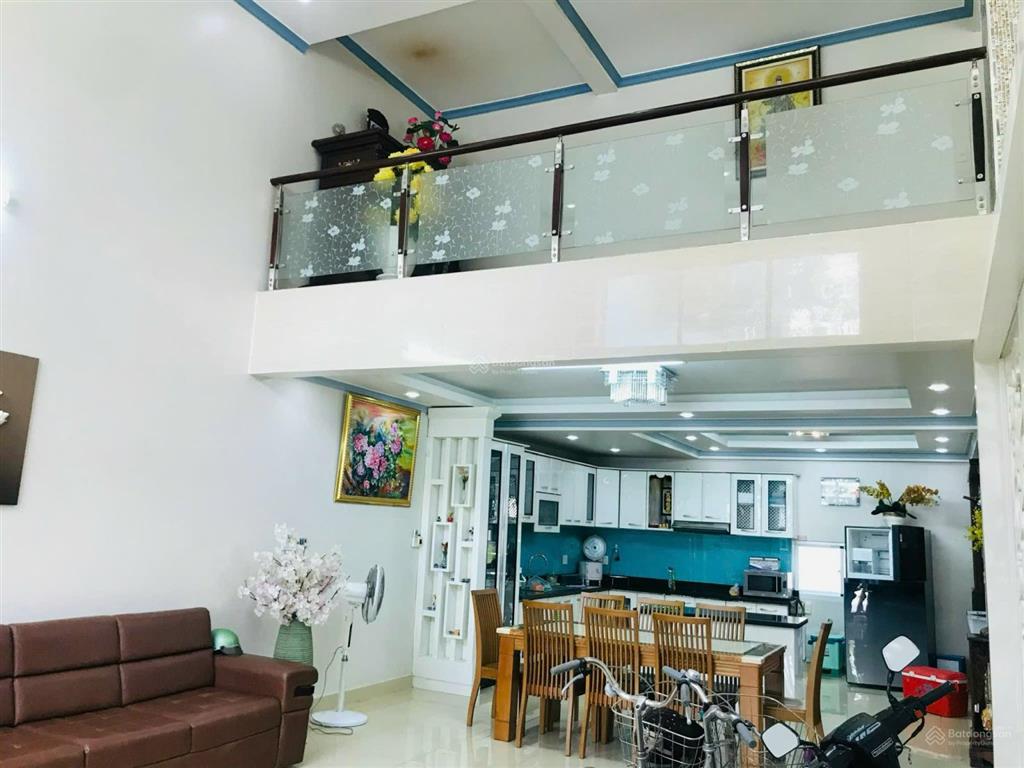Bán biệt thự mega ruby, 23 tỷ, 185m², 4pn, 4wc, giá tốt! đang có dòng tiền 35tr/tháng/4 năm