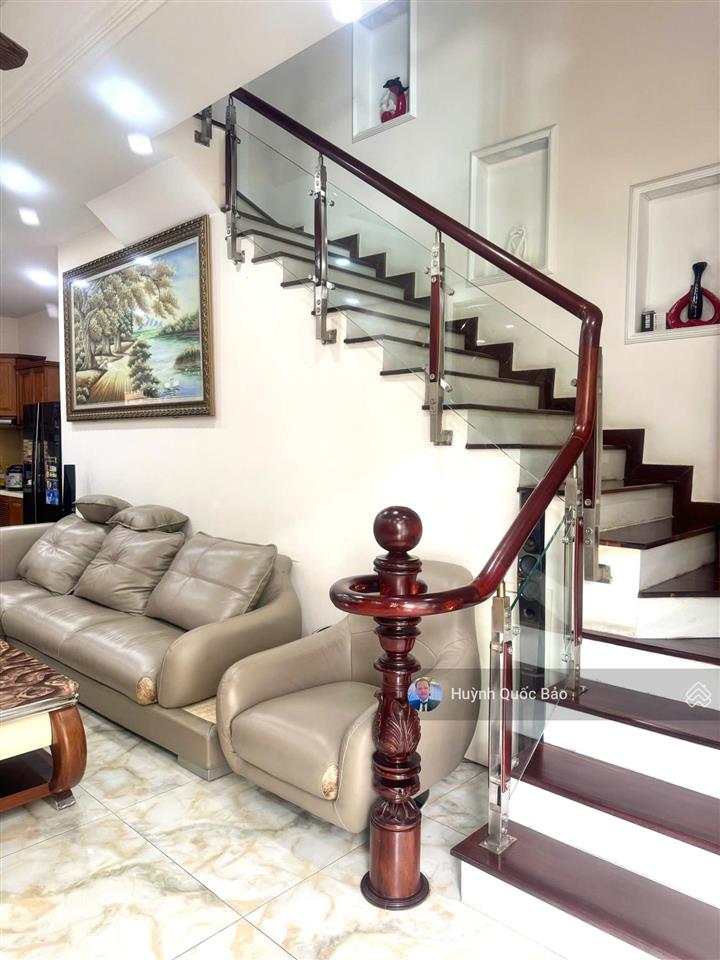 Bán căn nhà phố hướng đông nam full nội thất vào ở ngay mega ruby khang điền giá 11,5 tỷ