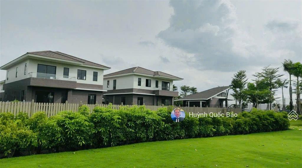 Bán biệt thự valora fuji 304m2 căn góc 3 mt view sông đẳng cấp tại tp thủ đức  chỉ 35 tỷ