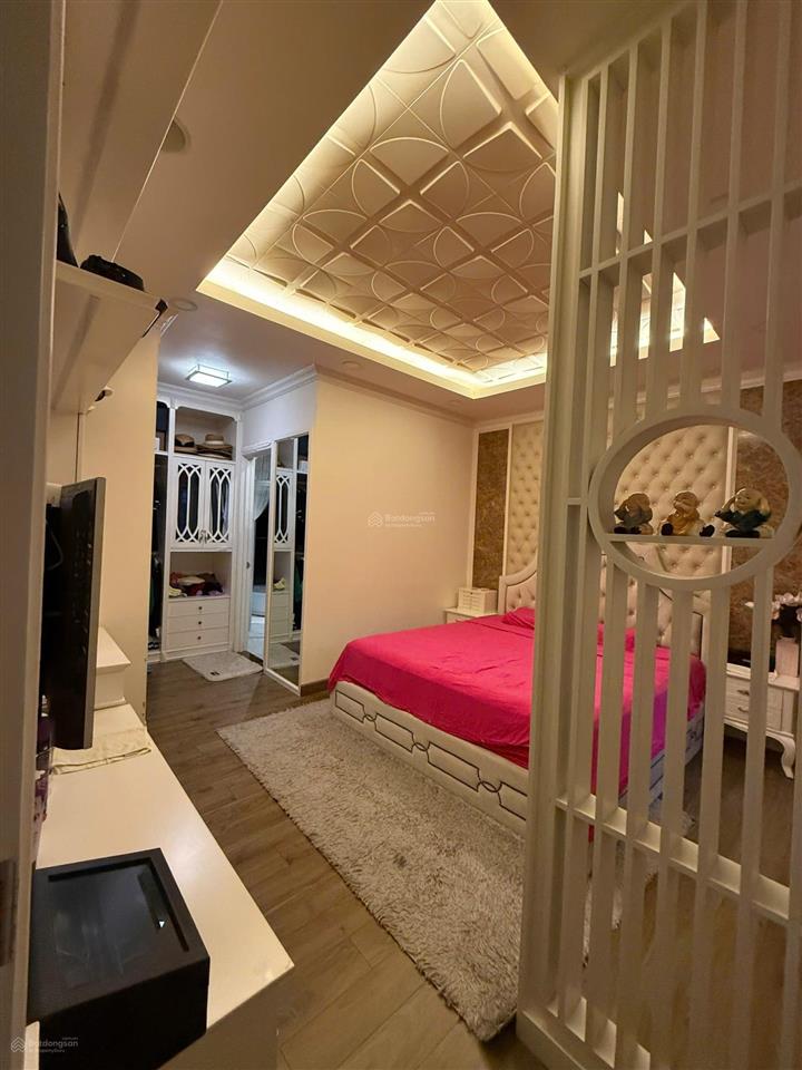 Bán biệt thự căn góc 3 mặt tiền mega ruby khang điền  236m2  22,5 tỷ
