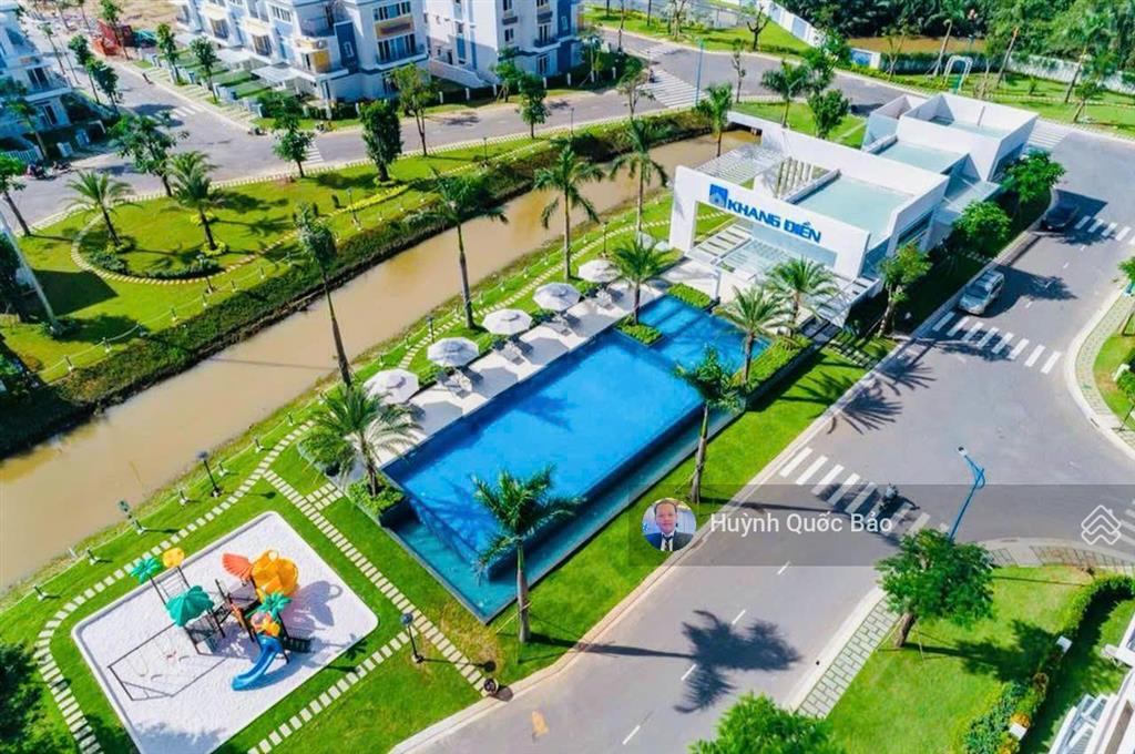 Bán bt mặt tiền đường 40m dt 192m2  sân vườn nổi bật giá 15 tỷ  thương lượng