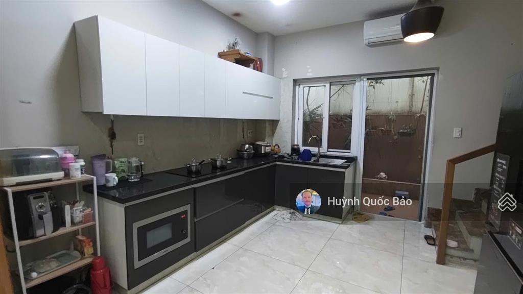 Bán gấp biệt thự 4pn, 4wc, 75m2 tại mega village khang điền, chỉ 9 tỷ vnd