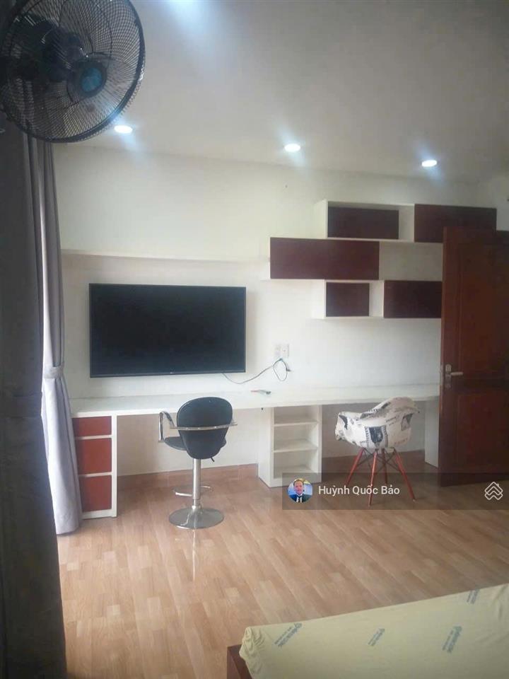Bán nhà phố khang điền mega village 3 tầng full nội thất  giá chỉ 8,5 tỷ tl