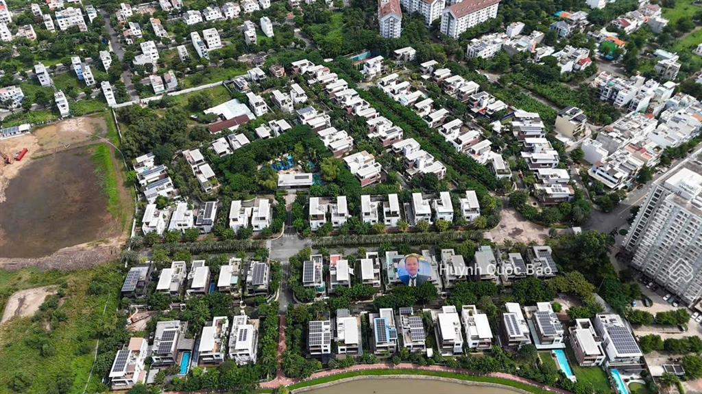 Bán biệt thự đơn lập riviera cove khuôn đất 720m2 sân vườn rộng giá 72 tỷ