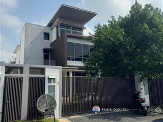 Bán biệt thự căn biên 3 mặt thoáng 500m² nhà thô  giá chốt 68 tỷ thương lượng