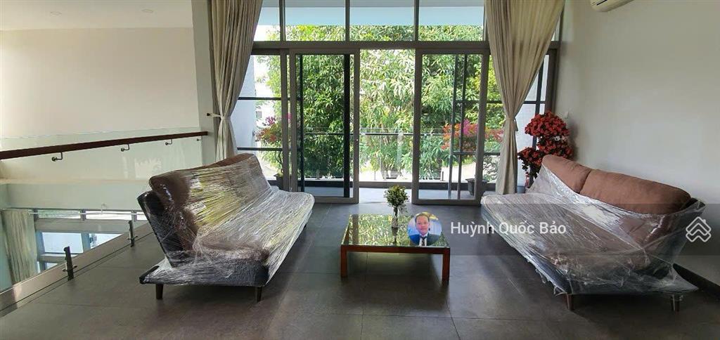 Bán biệt thự riviera cove 591m2 có hồ bơi riêng đang cho thuê khách ngoại giá 79 tỷ tl