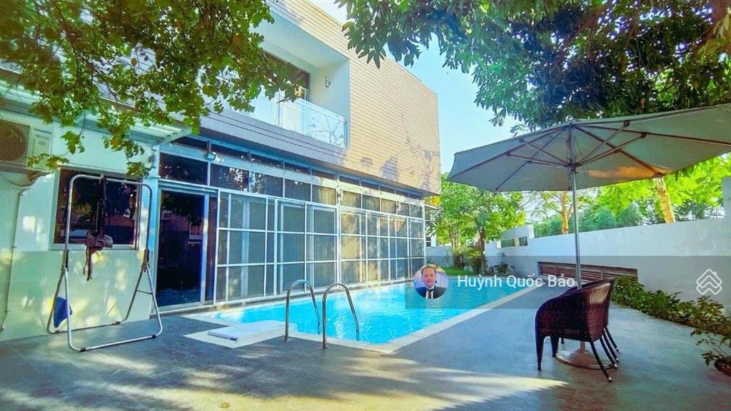 Bán biệt thự riviera cove 591m2 có hồ bơi riêng đang cho thuê khách ngoại giá 79 tỷ tl
