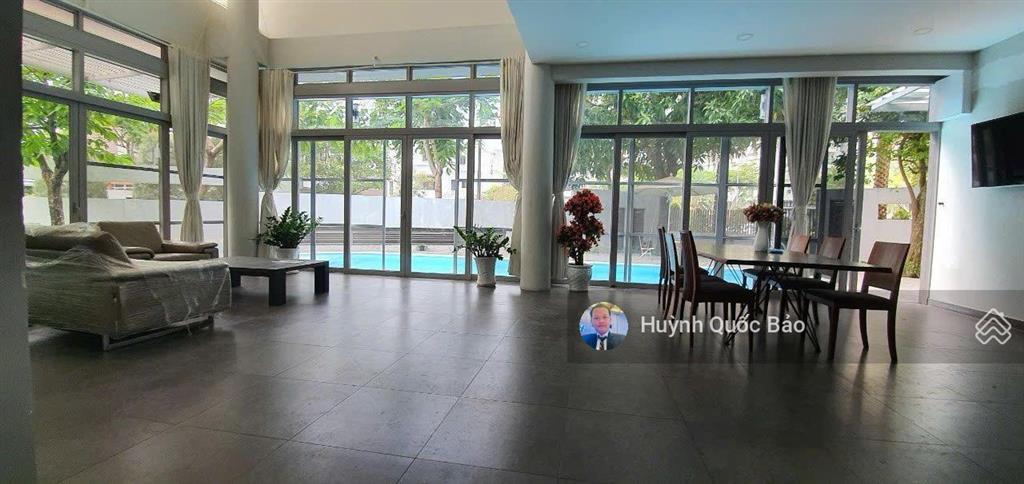 Bán biệt thự riviera cove 591m2 có hồ bơi riêng đang cho thuê khách ngoại giá 79 tỷ tl