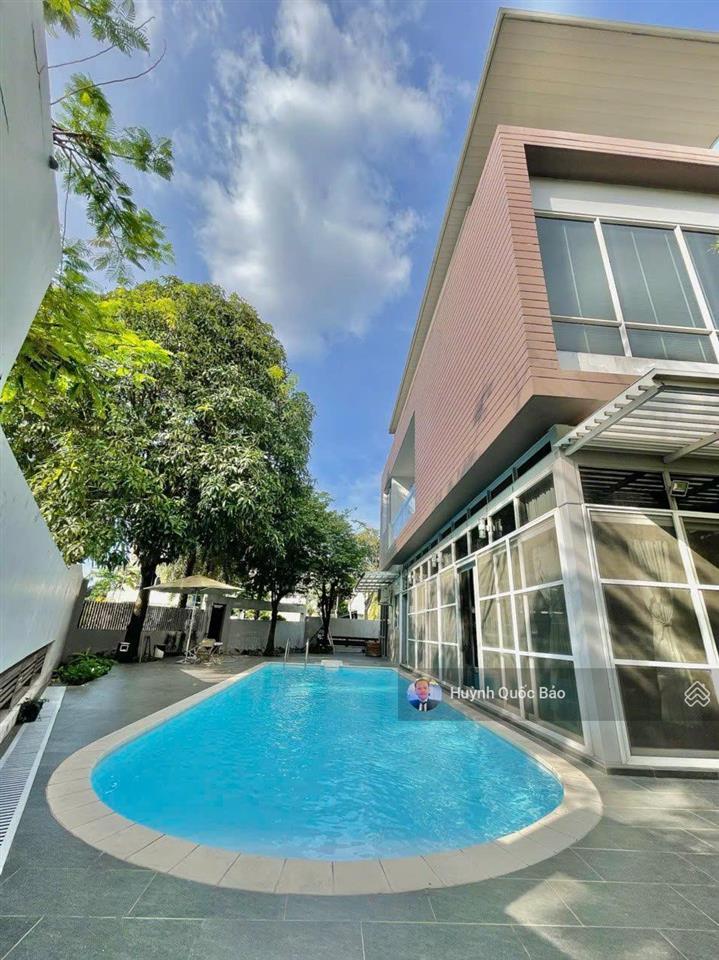 Bán biệt thự riviera cove 591m2 có hồ bơi riêng đang cho thuê khách ngoại giá 79 tỷ tl