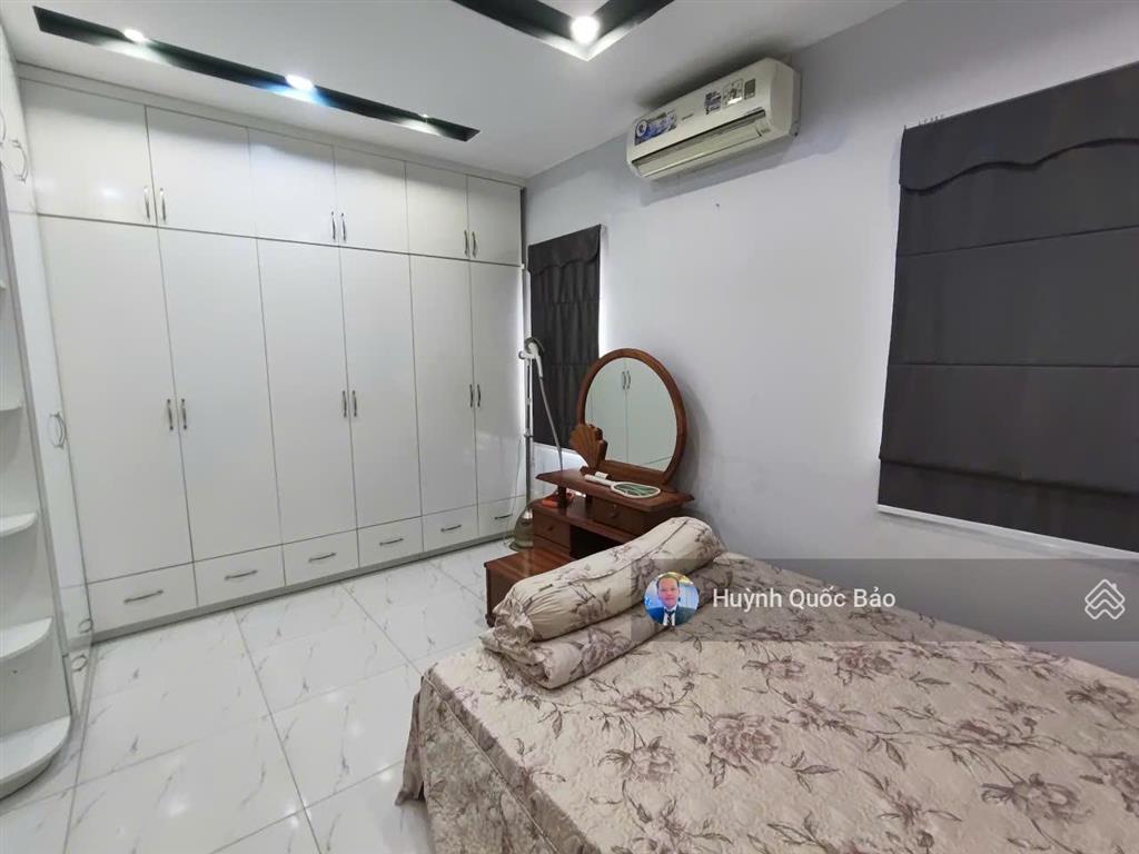 Ngộp ngân hàng bán căn nhà mới mega village trục chính 20m  giá chỉ 10,3 tỷ thương lượng mạnh