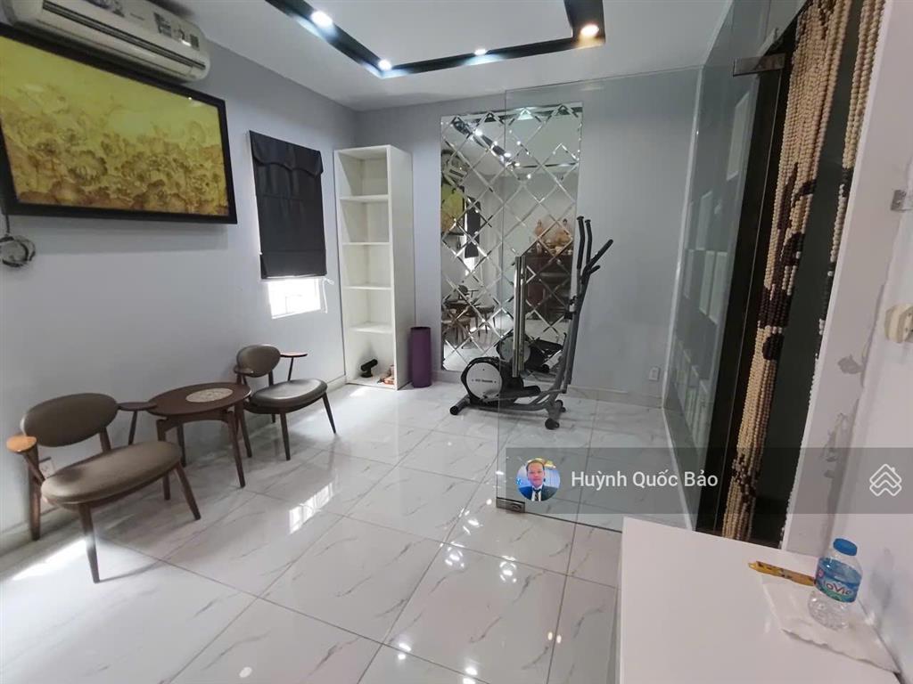 Ngộp ngân hàng bán căn nhà mới mega village trục chính 20m  giá chỉ 10,3 tỷ thương lượng mạnh