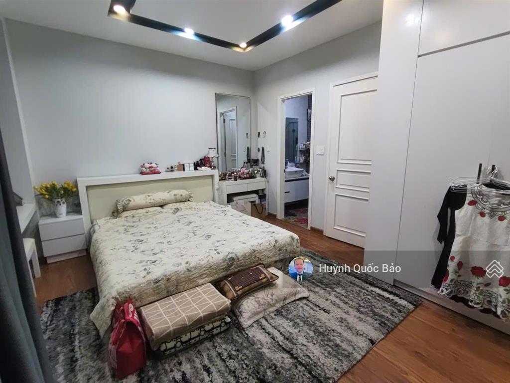 Ngộp ngân hàng bán căn nhà mới mega village trục chính 20m  giá chỉ 10,3 tỷ thương lượng mạnh