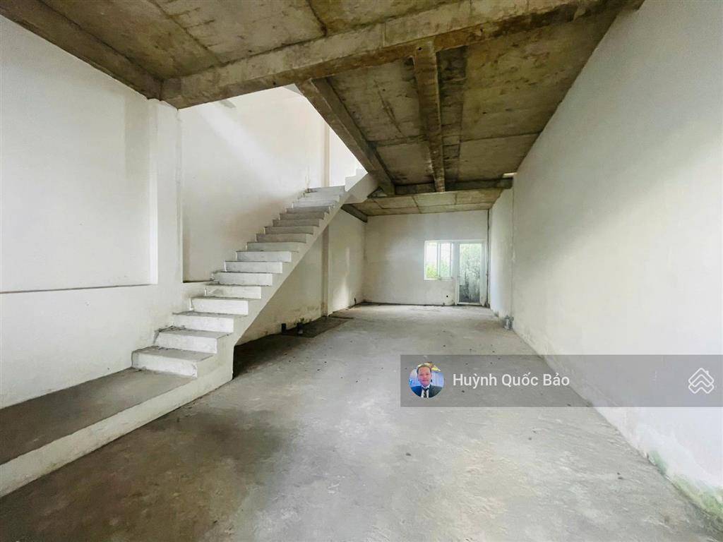 Bán nhà thô mega village 5x19m trục nhà rộng rãi giá 8,3 tỷ hỗ trợ vay bank