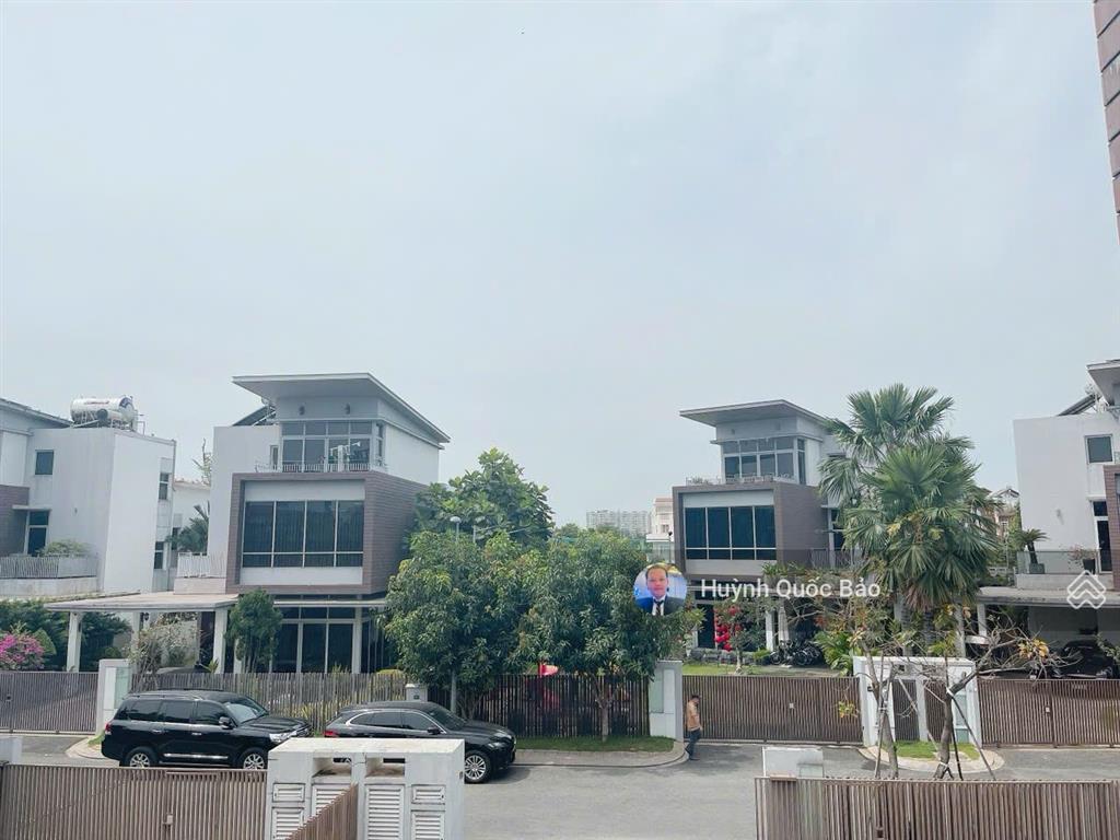 Cắt giảm 10 tỷ biệt thự 3 mặt tiền 494m2 full nội thất giá còn 55 tỷ thương lượng