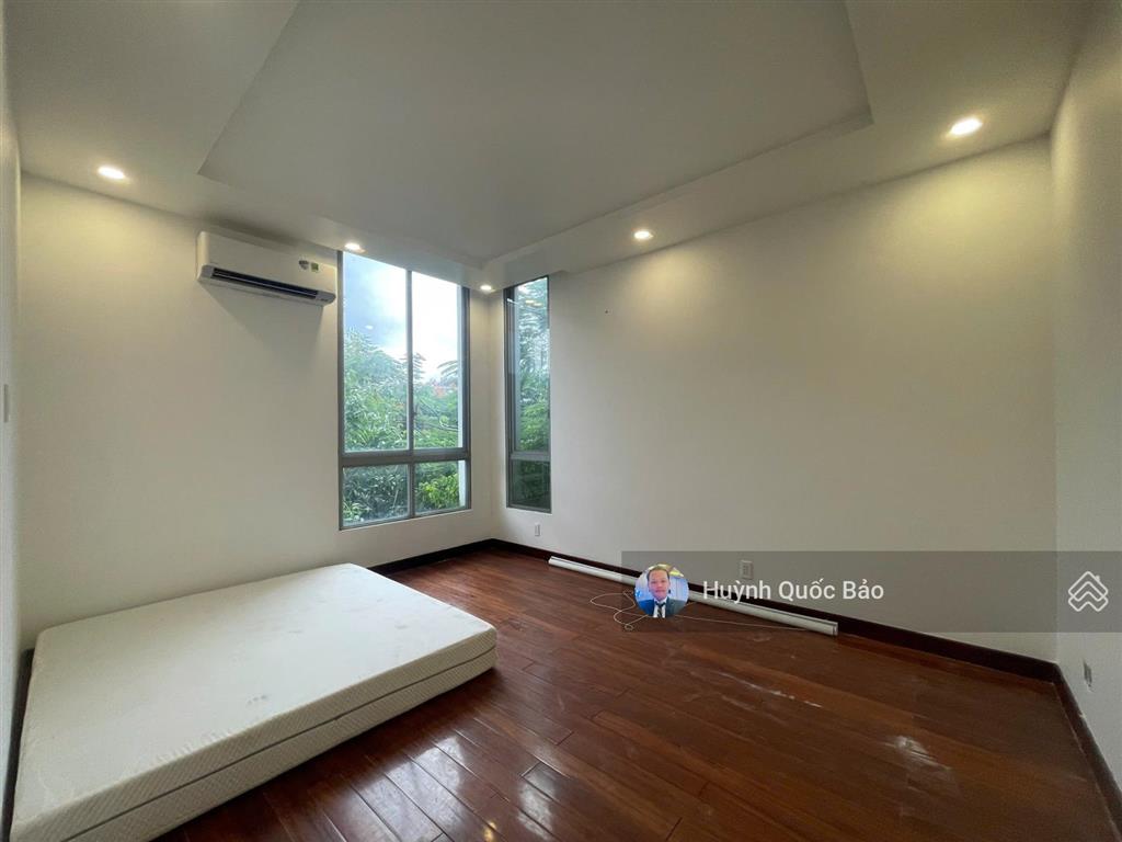 Cắt giảm 10 tỷ biệt thự 3 mặt tiền 494m2 full nội thất giá còn 55 tỷ thương lượng
