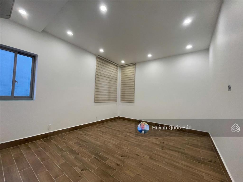 Cắt giảm 10 tỷ biệt thự 3 mặt tiền 494m2 full nội thất giá còn 55 tỷ thương lượng