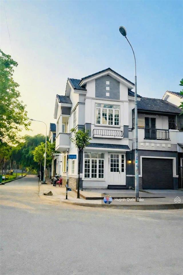 Bán biệt thự góc 2 mặt tiền view sông & công viên đối diện the global city giá 19 tỷ tl