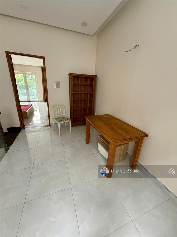 Cho thuê nhà phố mega village khang điền, nhà mới đẹp, 3pn, giá 15triệu/tháng