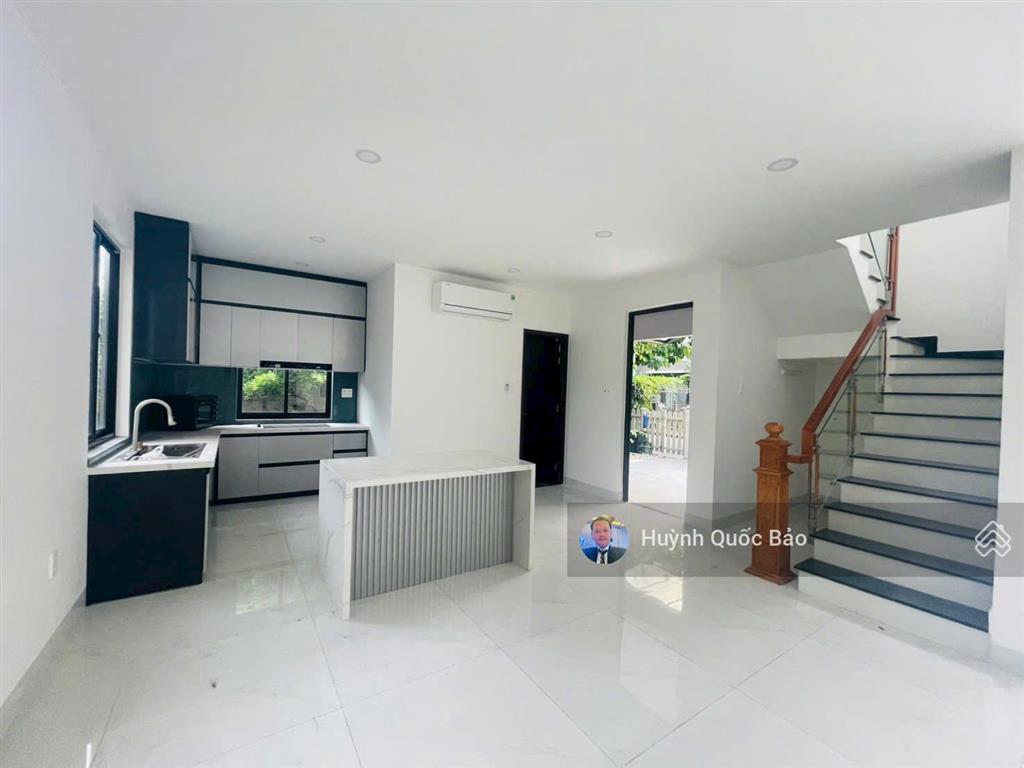 Cho thuê biệt thự h11 valora kikyo diện tích 233m2 nhà mới hoàn thiện 3pn giá 33 triệu/tháng