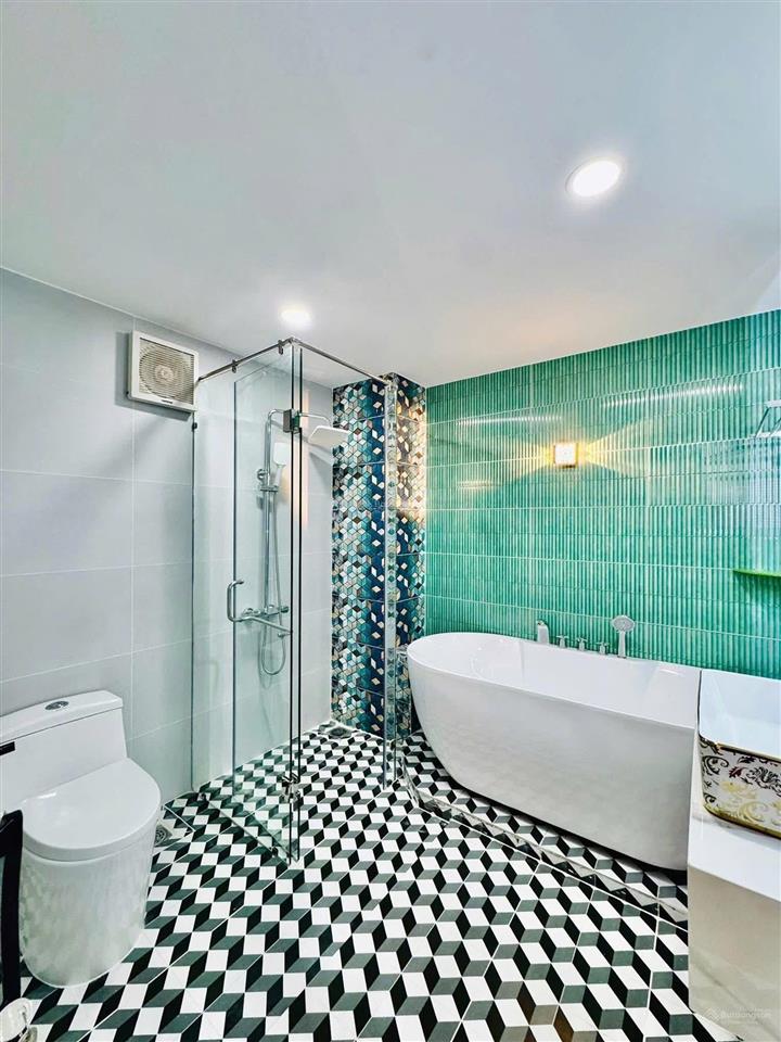 Chủ đi mỹ định cư cần bán nhà đường số 47, thảo điền, quận 2, 60,9m2, 3tỷ990tr