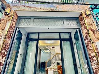 Bán nhà 1 trệt 1 lầu sổ riêng đường diên hồng, phường 1, bình thạnh, 39,2m2, 3tỷ330tr
