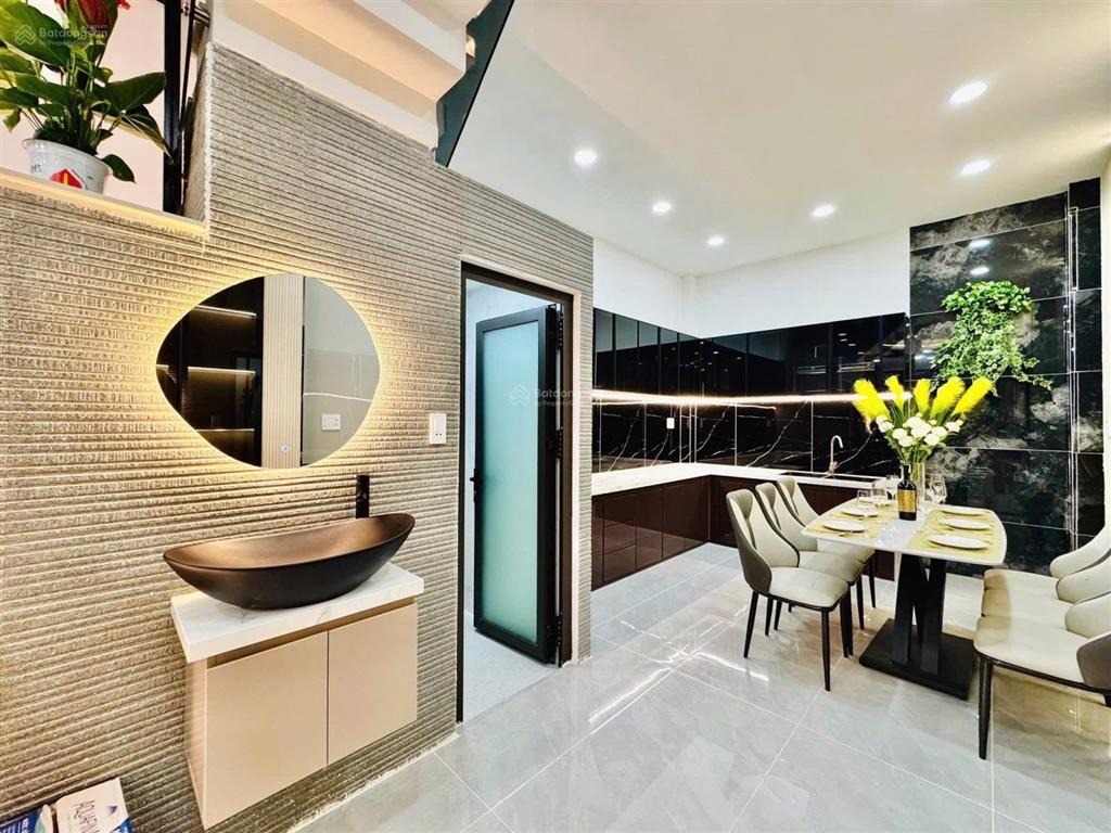 Lên sóng siêu phẩm hẻm xe hơi đường đào duy anh, phường 9, phú nhuận, 69,1m2, 4tỷ350tr