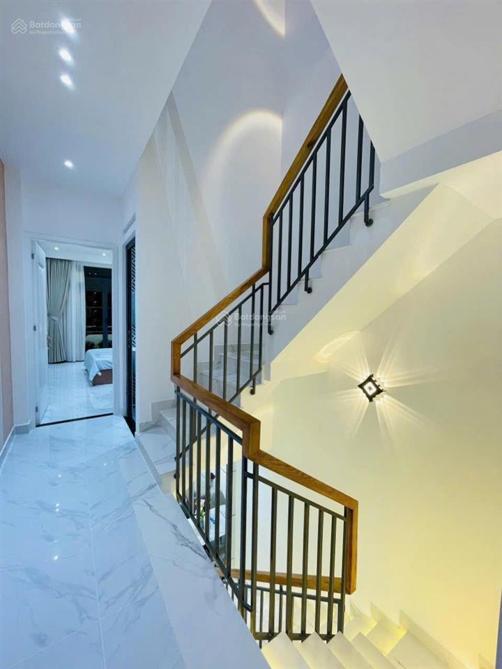 Chính chủ gửi nhà đường nguyễn huy lượng, phường 14, bình thạnh, 42m2