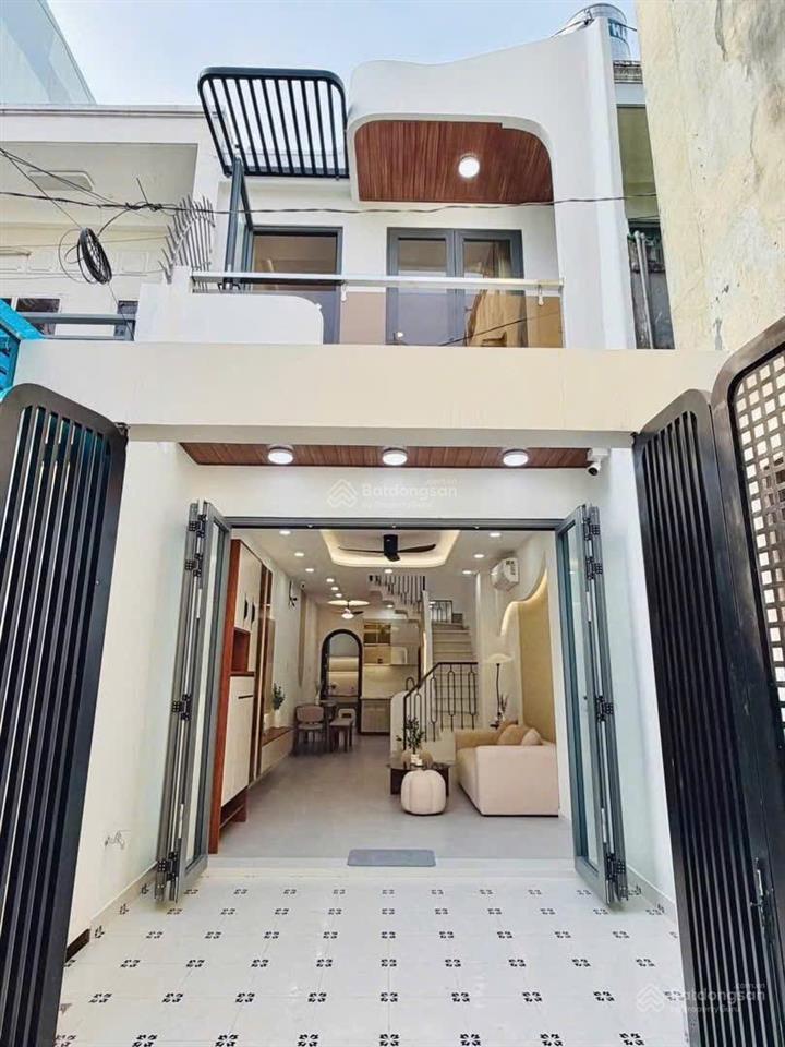 Gấp! giảm sâu 200tr nhà đường lê văn sỹ, phường 13, quận 3, 58,2m2, 3tỷ990tr