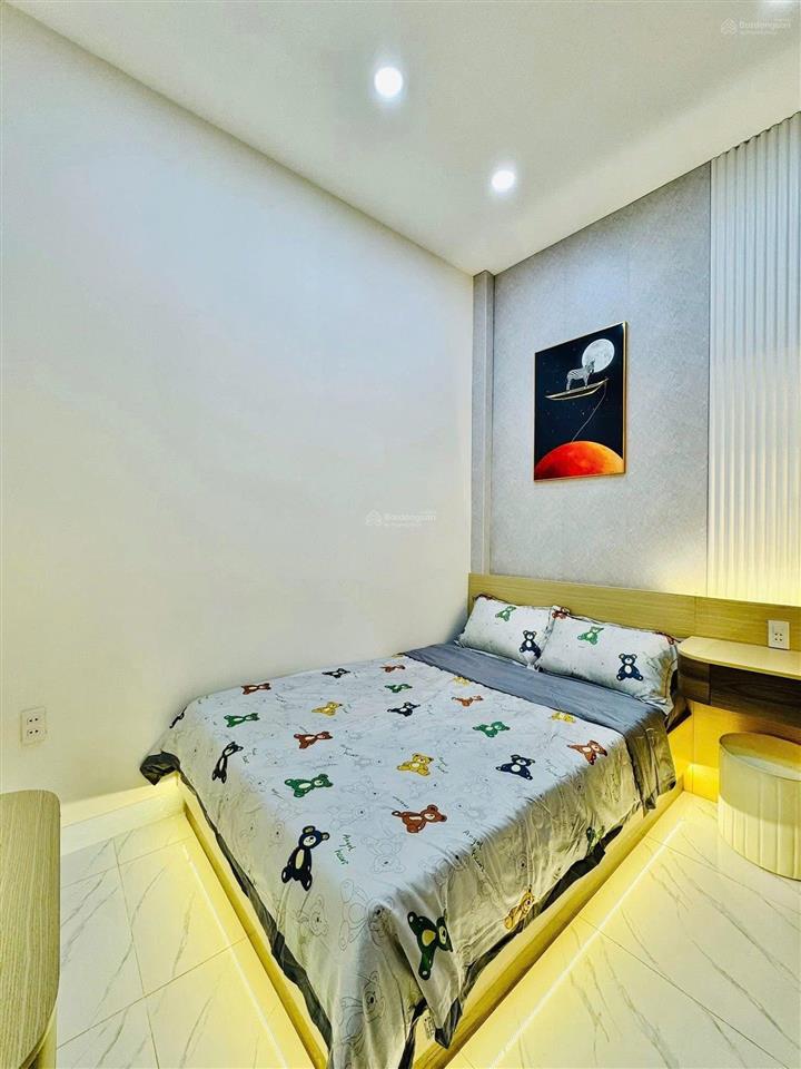 Nhà xinh giá mềm! đường lạc long quân, phường 3, quận 11, 34,7m2, 2tỷ550tr