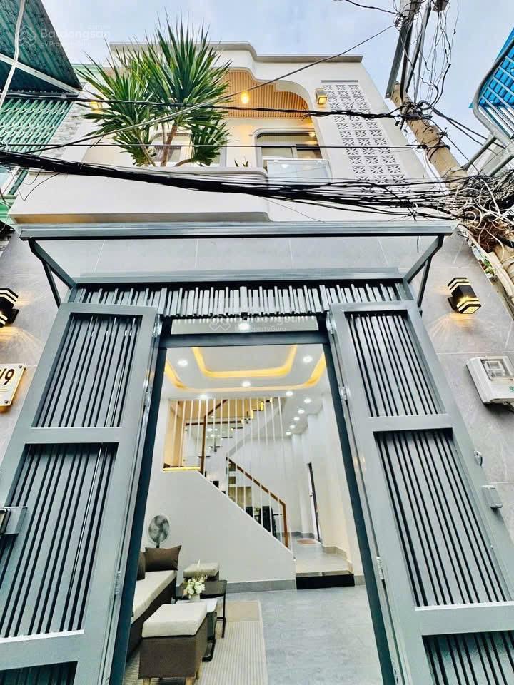 Nhà xinh giá mềm! đường lạc long quân, phường 3, quận 11, 34,7m2, 2tỷ550tr