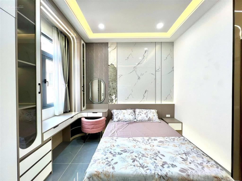 Lên sóng cực phẩm 5 lầu hẻm 5m đường kỳ đồng, phường 9, quận 3, 47m2, 4tỷ550tr, sổ riêng