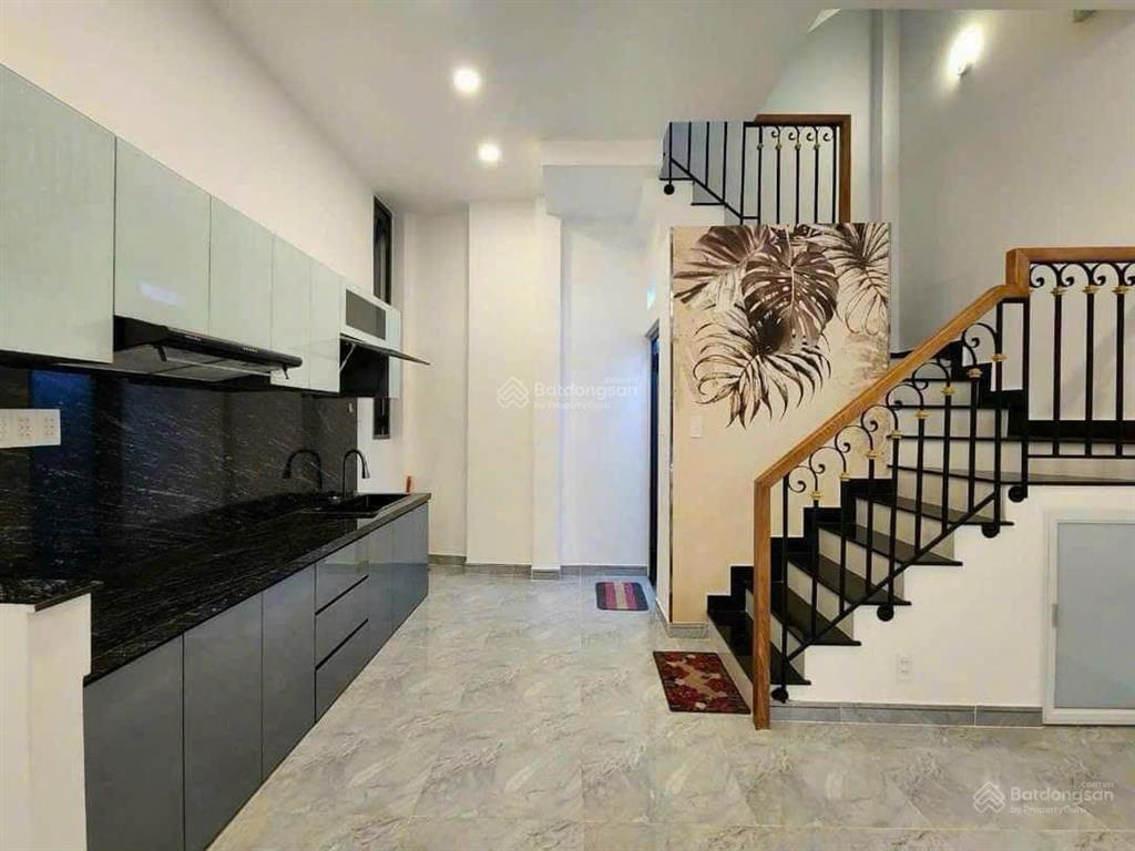 Cực phẩm giá tốt nhất khu vực, đường minh phụng, phường 2, quận 11, 33m2