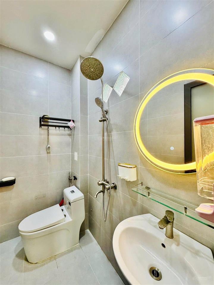 Bán nhà xinh giá mềm đường lạc long quân, phường 3, quận 11, 34,7m2, 2tỷ850tr