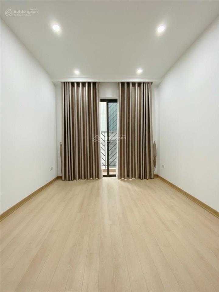 Nhà đẹp nguyễn lương bằng gần hồ đắc di sổ nở hậu