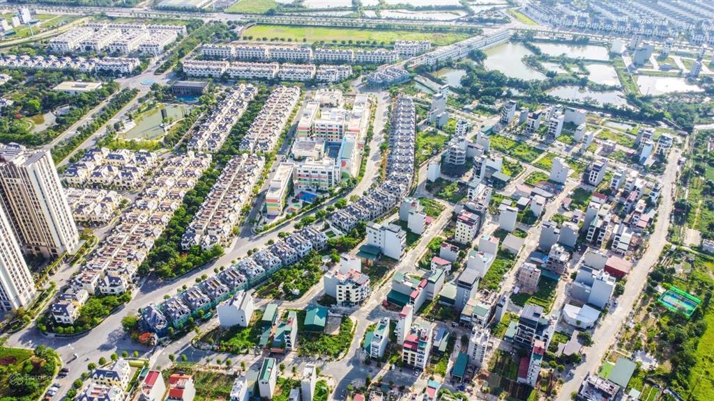 Bán nhà chính chủ xây 5 tầng kiên cố, có thang máy, nội thất đầy đủ tại vân canh, hoài đức, hà nội