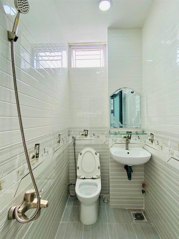Siêu phẩm nhà 4 tầng 50m2 đường bùi đình tuý phường 24 quận bình thạnh. sổ sẵn