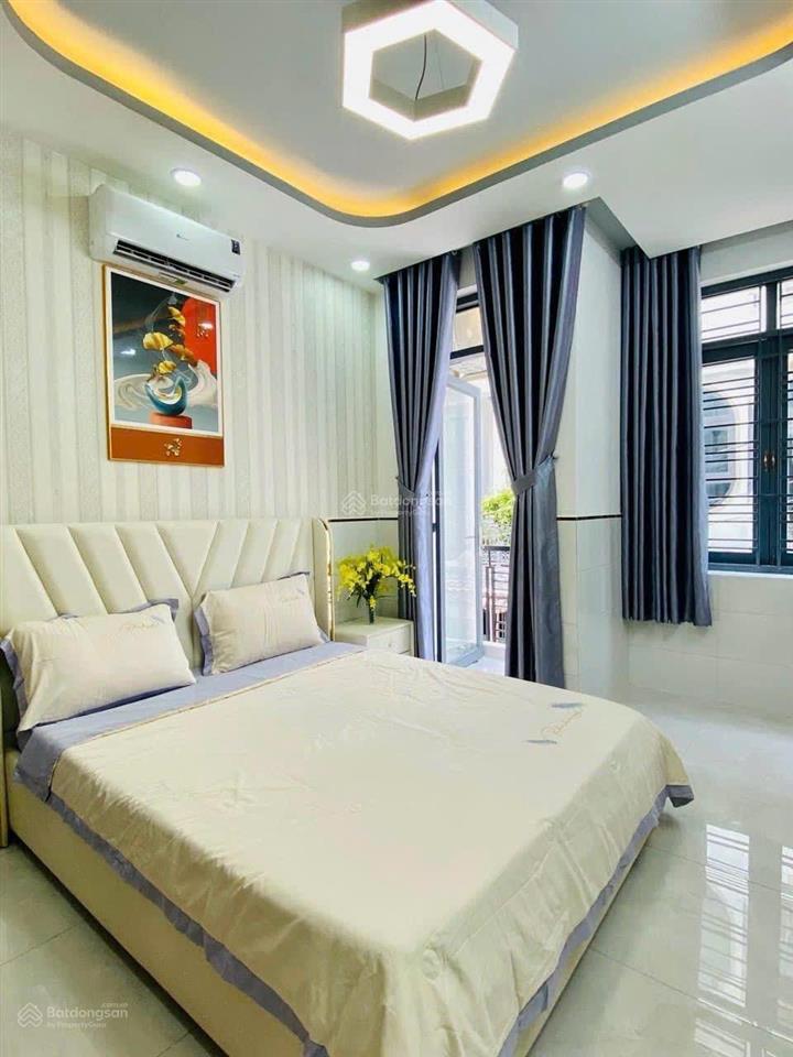 Siêu phẩm nhà 4 tầng 50m2 đường bùi đình tuý phường 24 quận bình thạnh. sổ sẵn