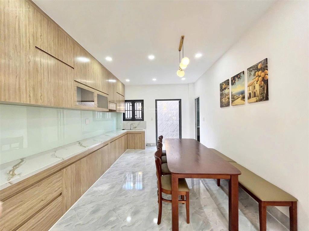 Siêu phẩm nhà 4 tầng 50m2 đường hoàng hoa thám phường 5 quận bình thạnh