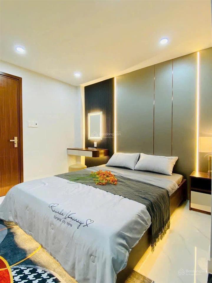 Siêu phẩm nhà 52m2 đường lê đức thọ phường hạnh thông quạn gò vấp. giá 1tỷ950 triệu, sổ hồng riêng