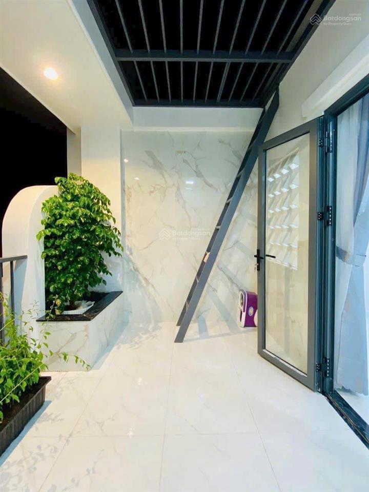 Siêu phẩm nhà 52m2 đường lê đức thọ phường hạnh thông quạn gò vấp. giá 1tỷ950 triệu, sổ hồng riêng
