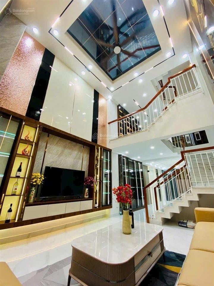 Siêu phẩm nhà 52m2 đường lê đức thọ phường hạnh thông quạn gò vấp. giá 1tỷ950 triệu, sổ hồng riêng