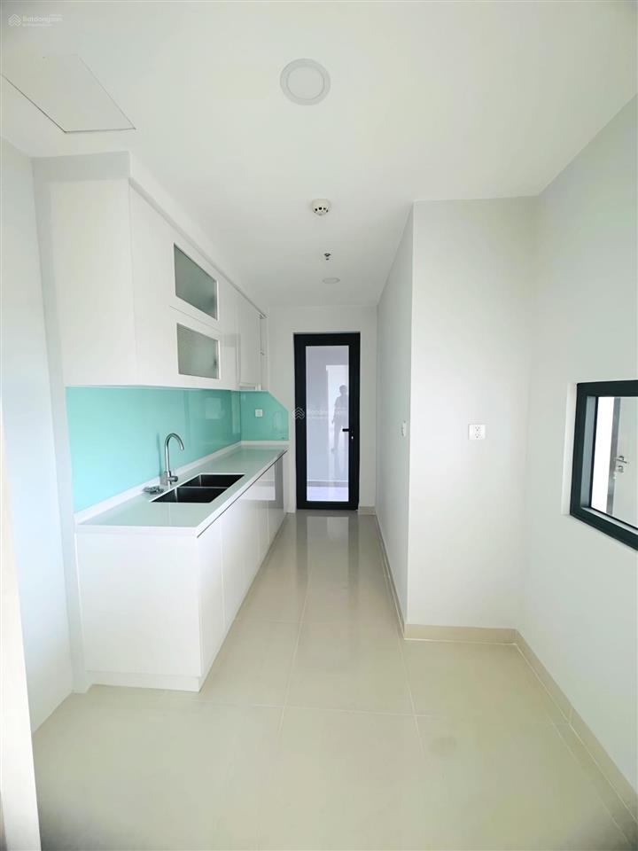 Bán lỗ căn hộ d  homme quận 6, căn góc 110m2, 3pn, sổ hồng lâu dài nhận nhà ở ngay