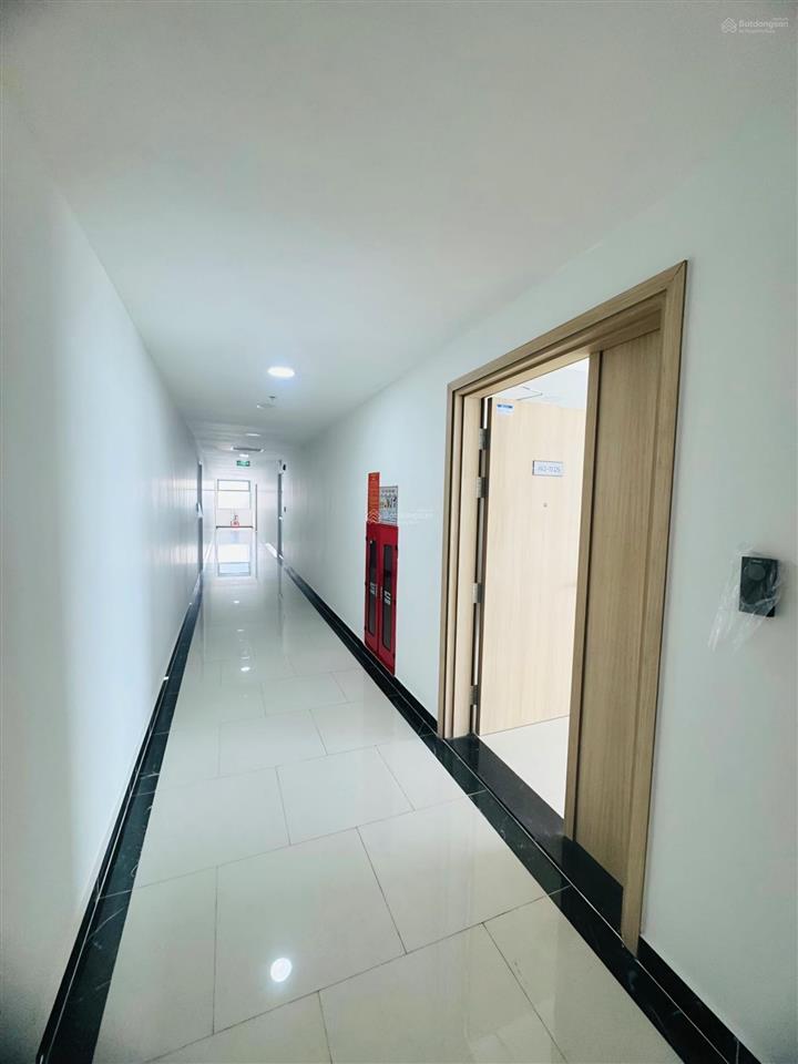 Bán lỗ căn hộ d  homme quận 6, căn góc 110m2, 3pn, sổ hồng lâu dài nhận nhà ở ngay