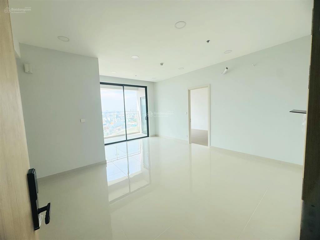 Bán lỗ căn hộ d  homme quận 6, căn góc 110m2, 3pn, sổ hồng lâu dài nhận nhà ở ngay