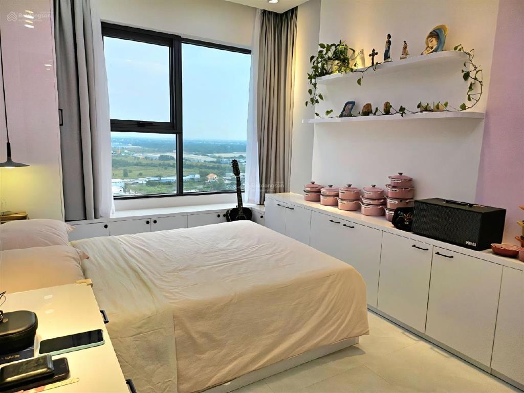 Căn hộ 120m2, 3pn, 3vs, đã có sổ, chung cư akari, tòa ak6, tặng full nội thất cao cấp, chỉ 6,x tỷ