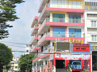 Căn góc độc bản, 3 mặt tiền siêu hiếm, khu vip tên lửa, mt vành đai trong 60m, dòng tiền 200 tr/th
