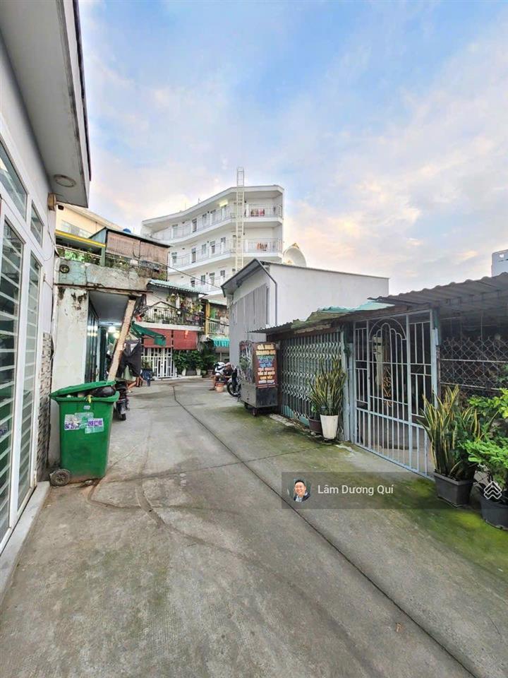 Bán 136m2 đất full thổ, đường kinh dương vương, ngay lối vào khu y tế kỹ thuật cao, aeon mall