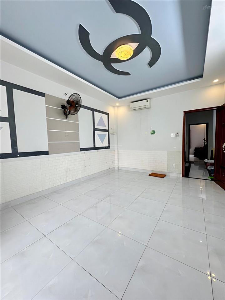 Kdc nam hùng vương, hẻm xe hơi, ngay lê cơ, võ văn kiệt, 4x20m, 4 tầng mới đẹp kiên cố, chỉ hơn 7.x